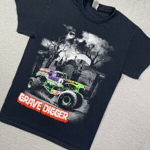 Grave digger monster truck T-shirt